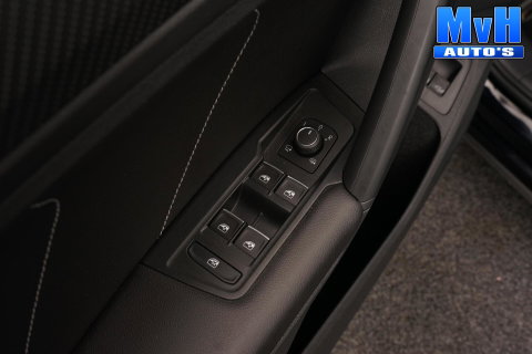Volkswagen Tiguan 1.4 TSI PHEV R-Line|PANO|STOEL/STUUR.VERW