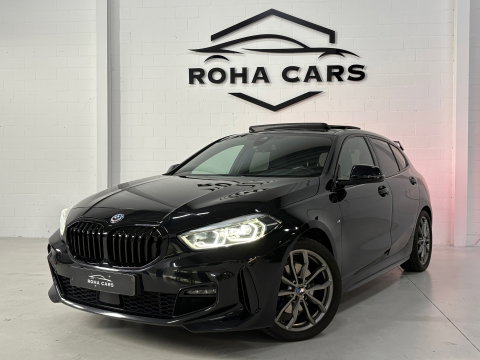 BMW 1-serie 118i High Executive, Pano, Sfeerverlichting, Applecarplay