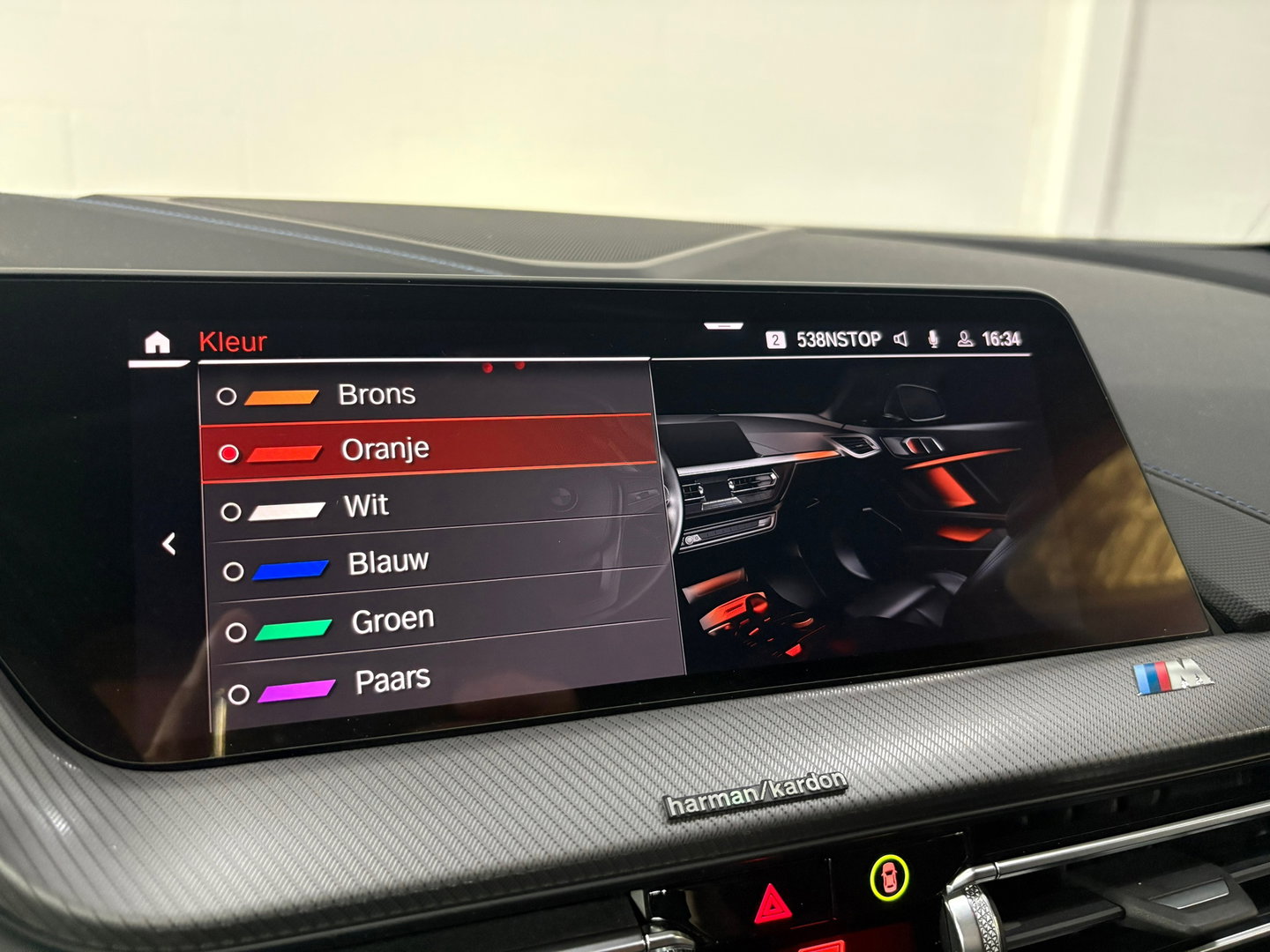 BMW 1-serie 118i High Executive, Pano, Sfeerverlichting, Applecarplay