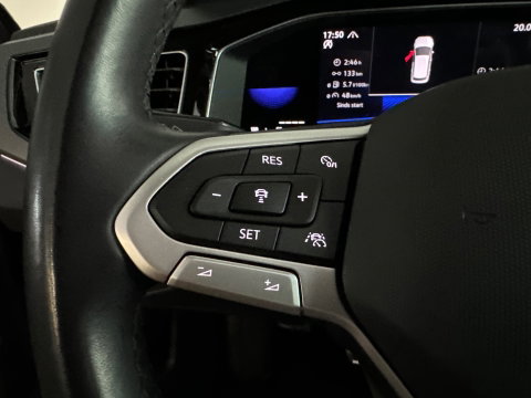 Volkswagen Polo 1.0 TSI R-Line Pano|Stoelverwarming|ACC|Lane|Carplay