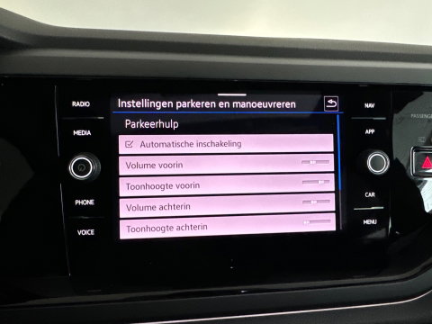 Volkswagen Polo 1.0 TSI R-Line Pano|Stoelverwarming|ACC|Lane|Carplay
