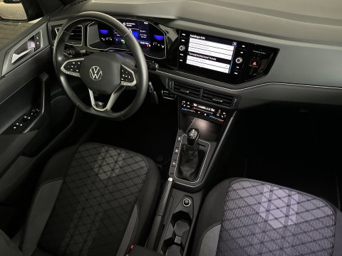 Volkswagen Polo 1.0 TSI R-Line Pano|Stoelverwarming|ACC|Lane|Carplay
