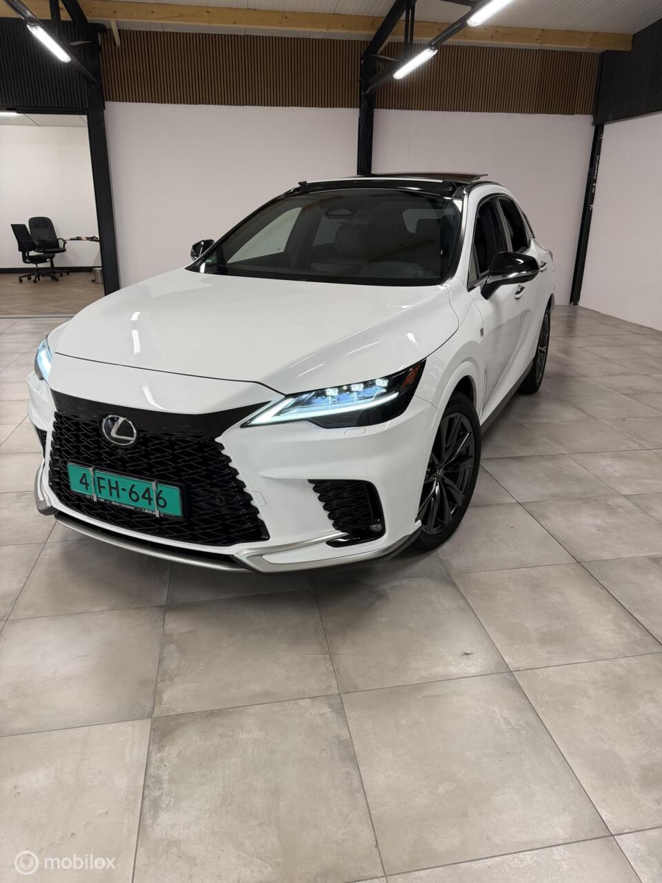 Lexus RX