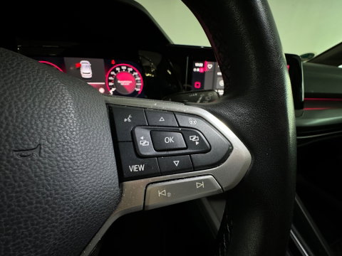 Volkswagen Golf 2.0 TDI R-Line Pano|Camera|Stoelverwarming|Sfeer|Keyless