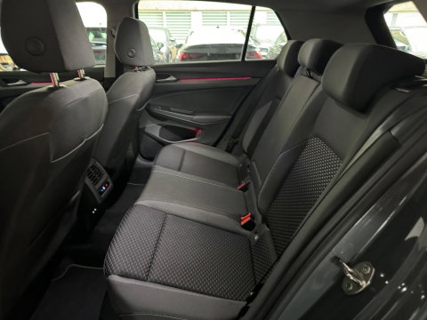 Volkswagen Golf 2.0 TDI R-Line Pano|Camera|Stoelverwarming|Sfeer|Keyless