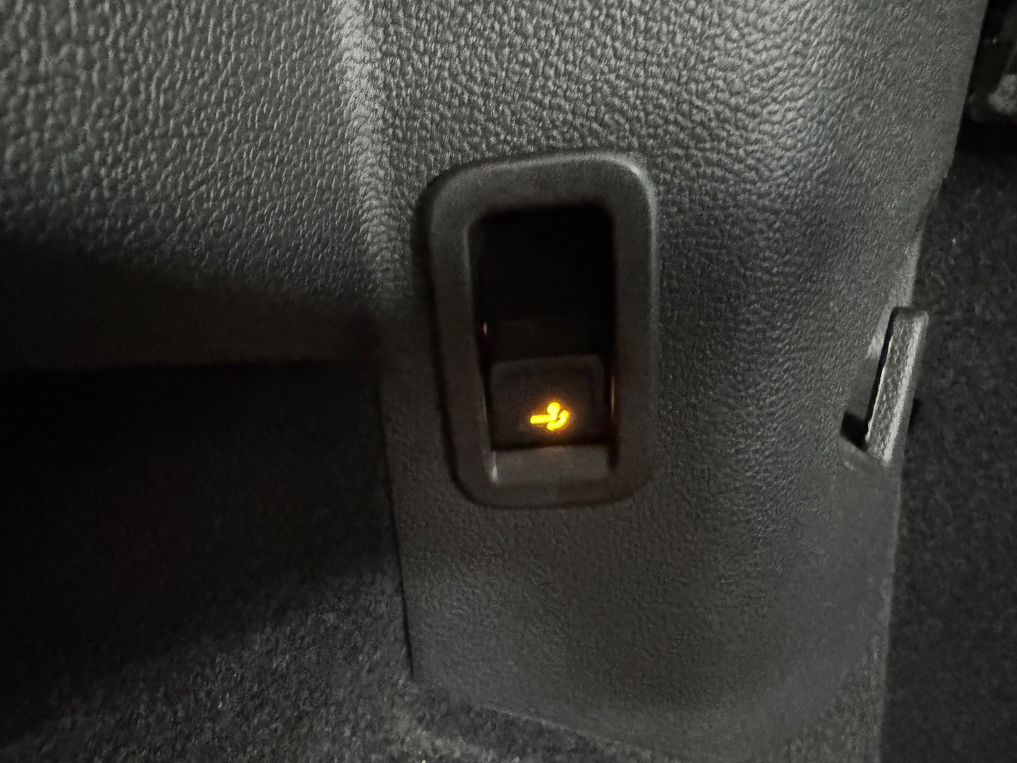 Volkswagen Golf 2.0 TDI R-Line Pano|Camera|Stoelverwarming|Sfeer|Keyless
