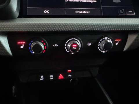 Audi A1 SPORTBACK 30 TFSI EPIC Stoelverwarming |Cruise Control|Lane Assist|Carplay