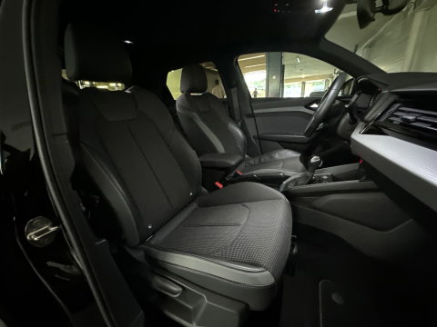 Audi A1 SPORTBACK 30 TFSI EPIC Stoelverwarming |Cruise Control|Lane Assist|Carplay