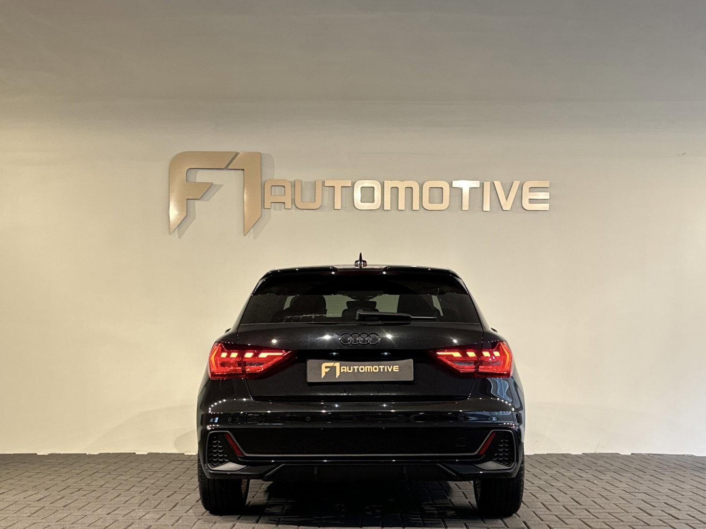 Audi A1 SPORTBACK 30 TFSI EPIC Stoelverwarming |Cruise Control|Lane Assist|Carplay