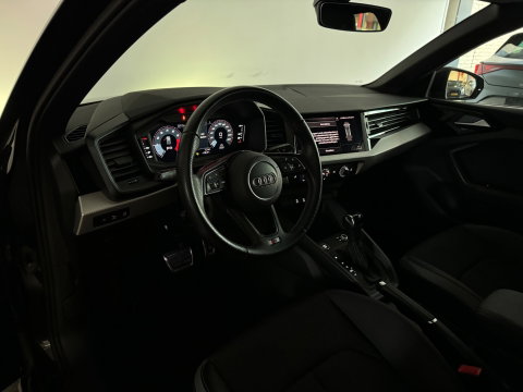 Audi A1 SPORTBACK 30 TFSI EPIC Stoelverwarming |Cruise Control|Lane Assist|Carplay