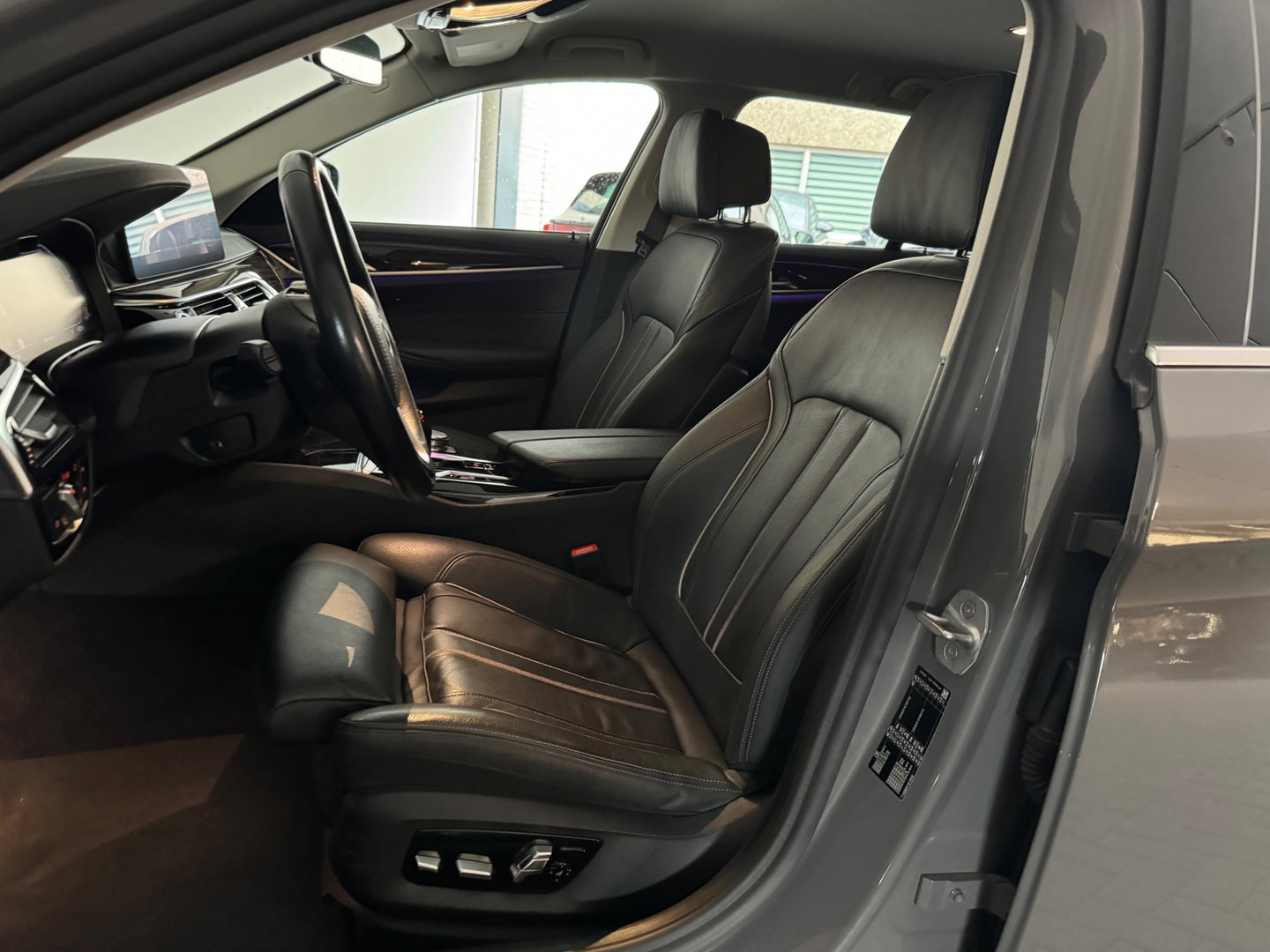 BMW 5 Serie Touring 520i High Executive Edition Memory|360|Trekhaak|BlindSpot