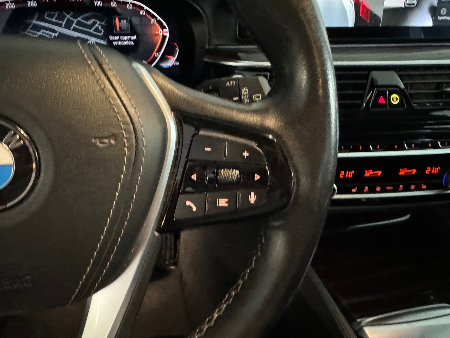 BMW 5 Serie Touring 520i High Executive Edition Memory|360|Trekhaak|BlindSpot