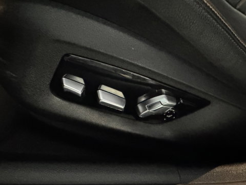BMW 5 Serie Touring 520i High Executive Edition Memory|360|Trekhaak|BlindSpot