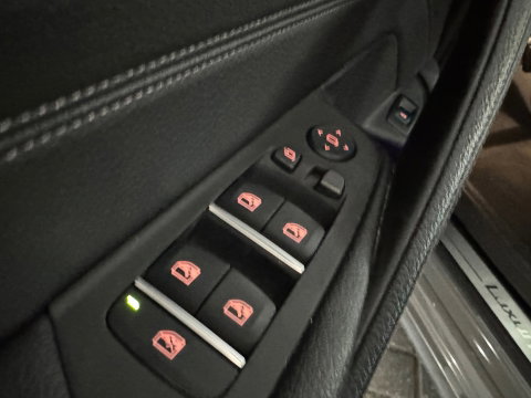 BMW 5 Serie Touring 520i High Executive Edition Memory|360|Trekhaak|BlindSpot