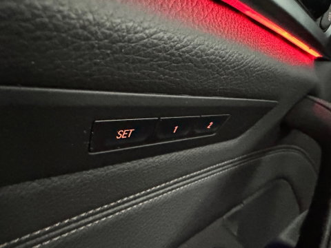BMW 5 Serie Touring 520i High Executive Edition Memory|360|Trekhaak|BlindSpot