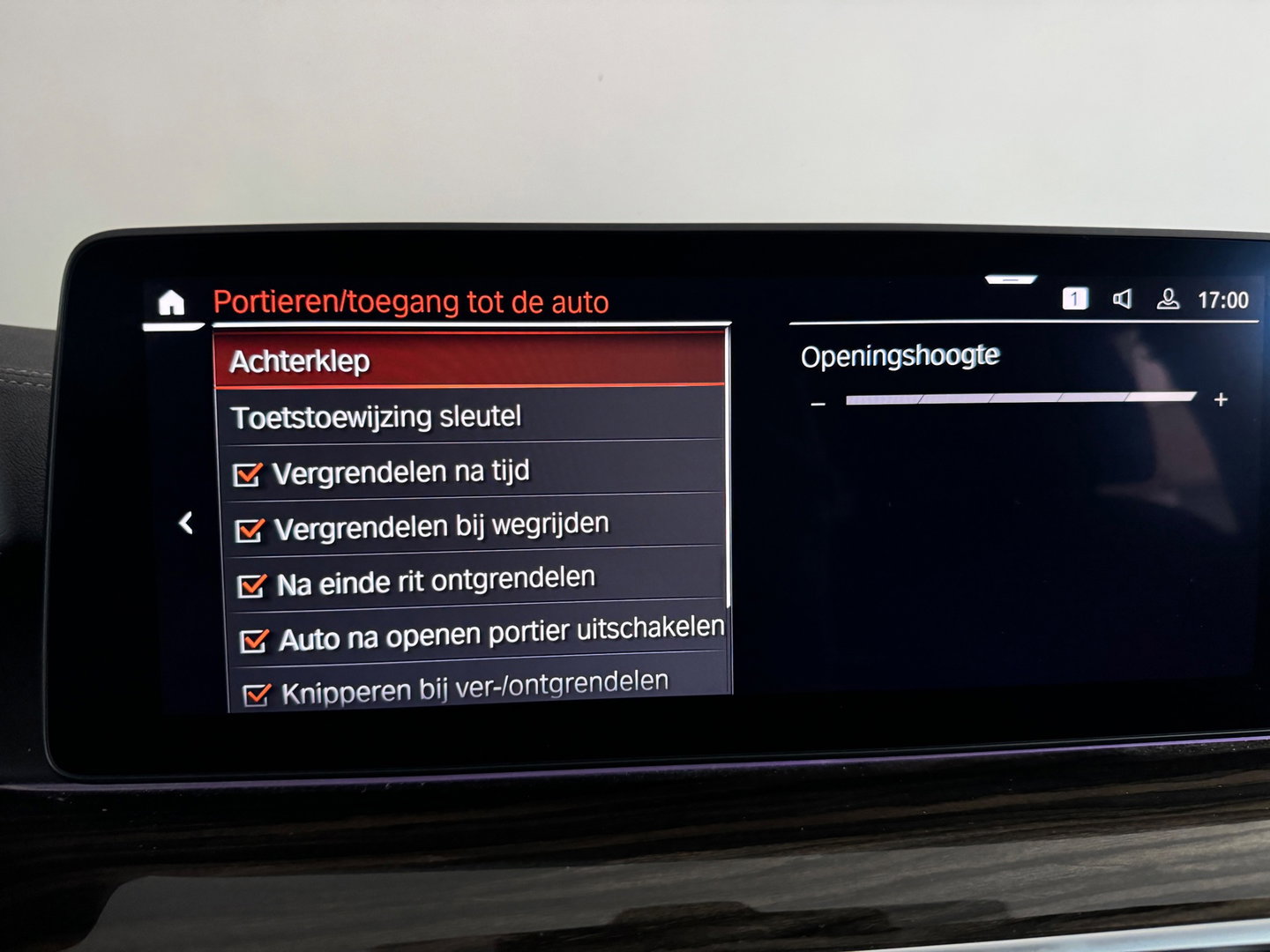 BMW 5 Serie Touring 520i High Executive Edition Memory|360|Trekhaak|BlindSpot