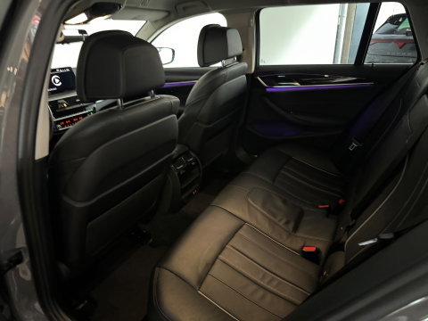 BMW 5 Serie Touring 520i High Executive Edition Memory|360|Trekhaak|BlindSpot
