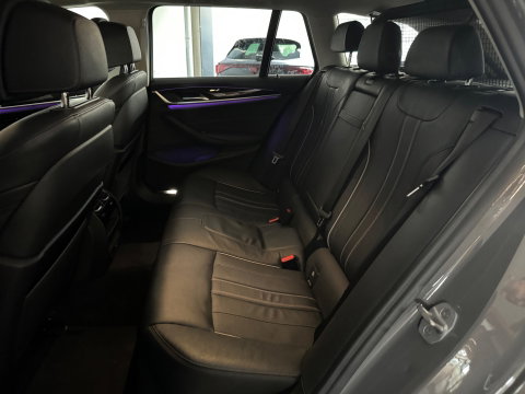 BMW 5 Serie Touring 520i High Executive Edition Memory|360|Trekhaak|BlindSpot