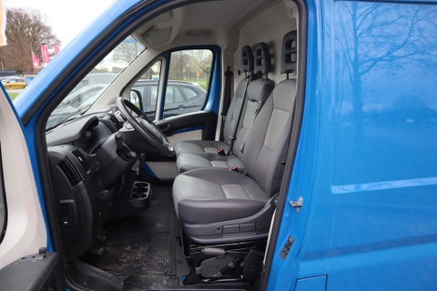 Peugeot Boxer 330 2.0 BlueHDI L2H1 Premium AIRCO CRUISE EURO6