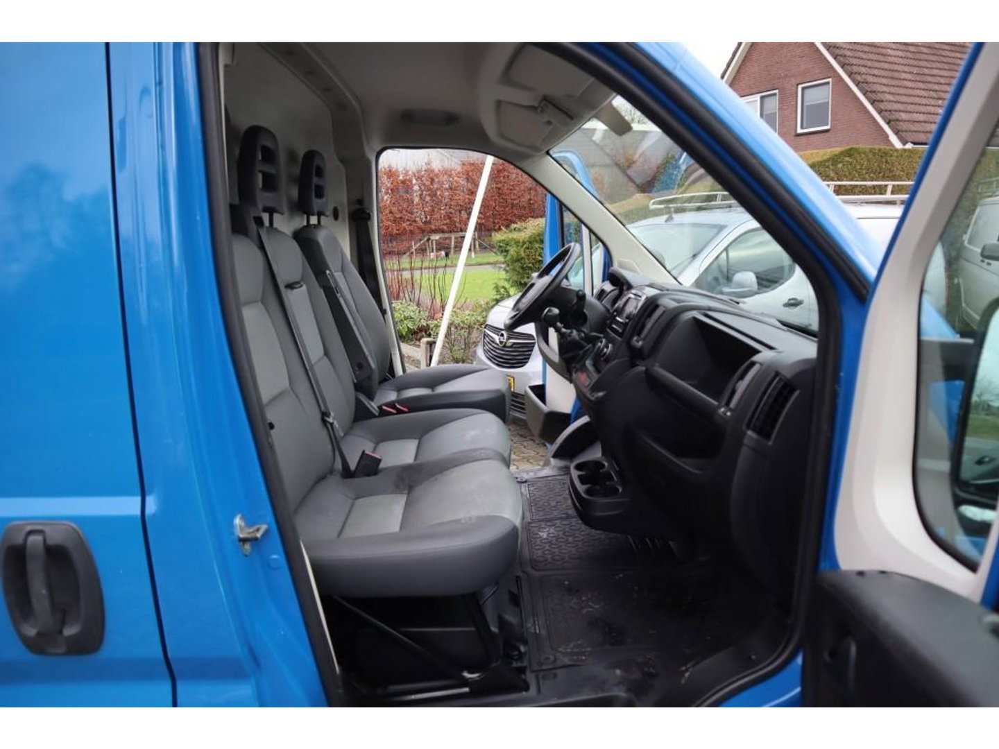Peugeot Boxer 330 2.0 BlueHDI L2H 1e eigenaar AIRCO CRUISE nieuwe distributie EURO6