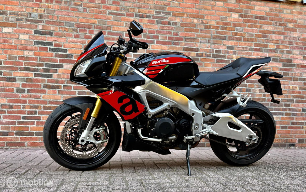 Aprilia Tuono V4