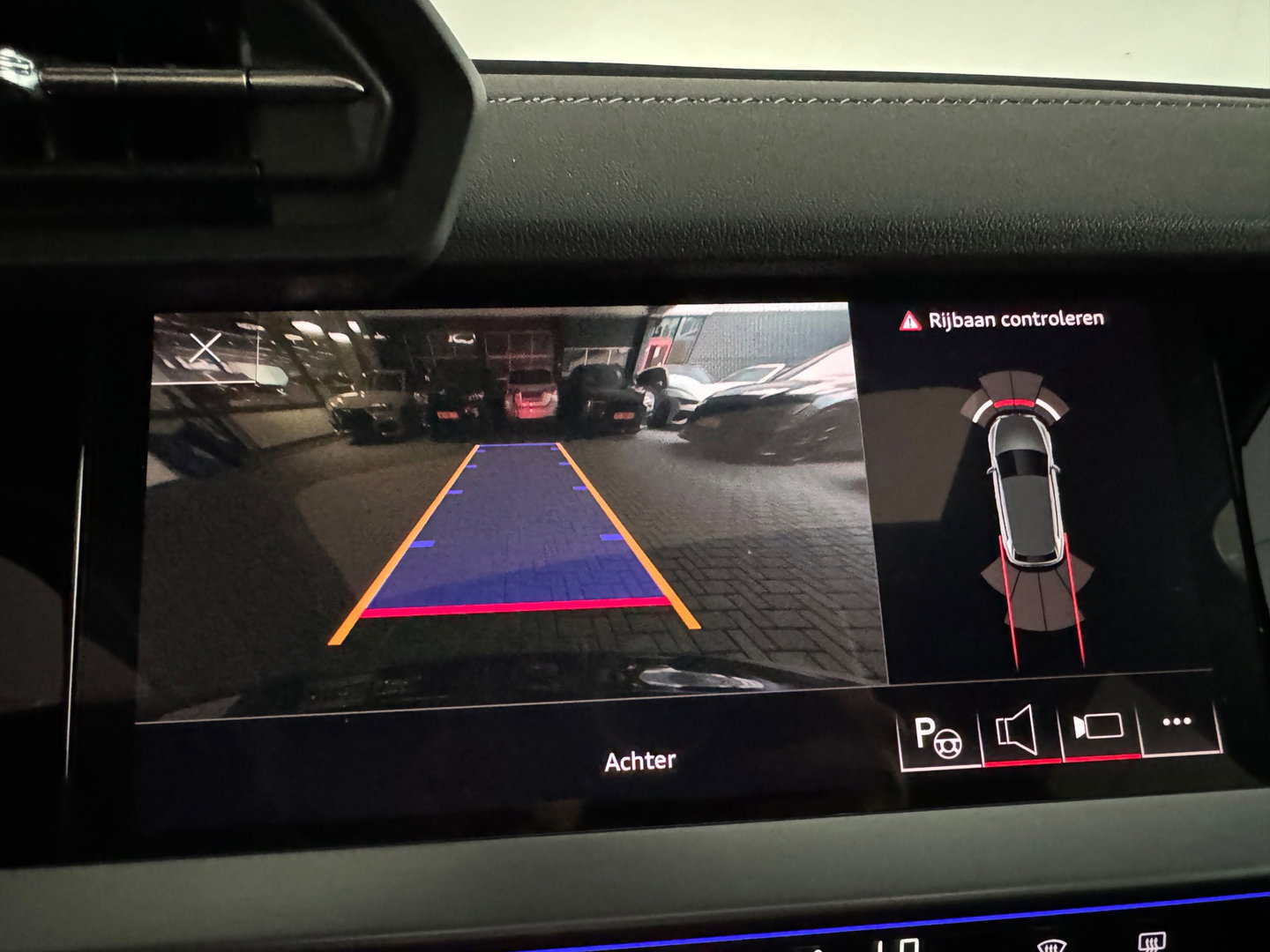 Audi A3 Sportback 45 TFSI e S edition Competition Pano|RS Seats|Sfeer|Keyless|Camera