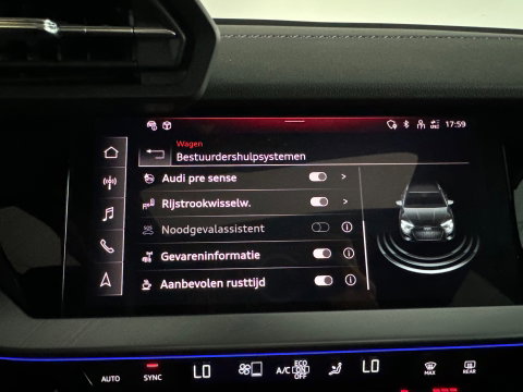 Audi A3 Sportback 45 TFSI e S edition Competition Pano|RS Seats|Sfeer|Keyless|Camera