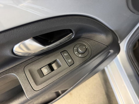 Volkswagen up! 1.0 high up! BlueMotion Airco Cruise Navi PDC