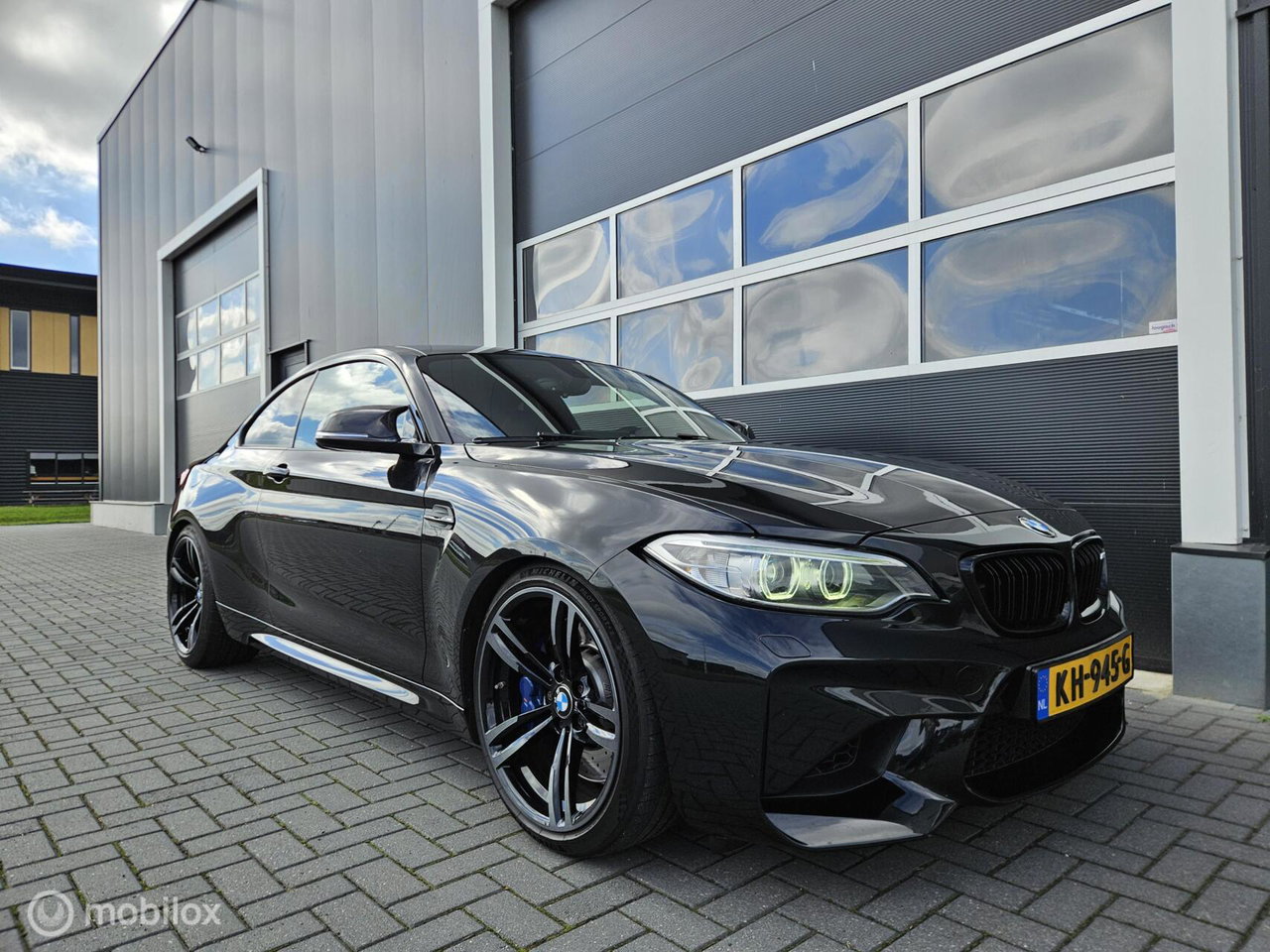 BMW M2