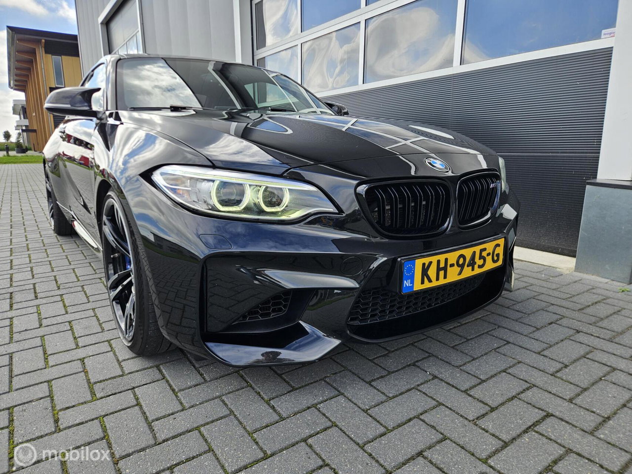 BMW M2