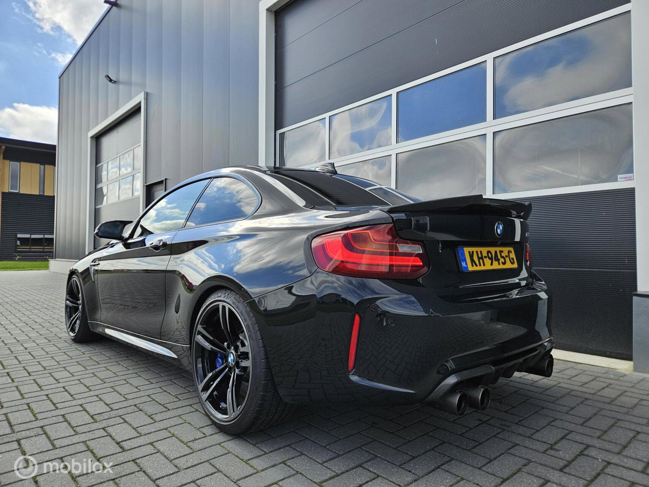 BMW M2