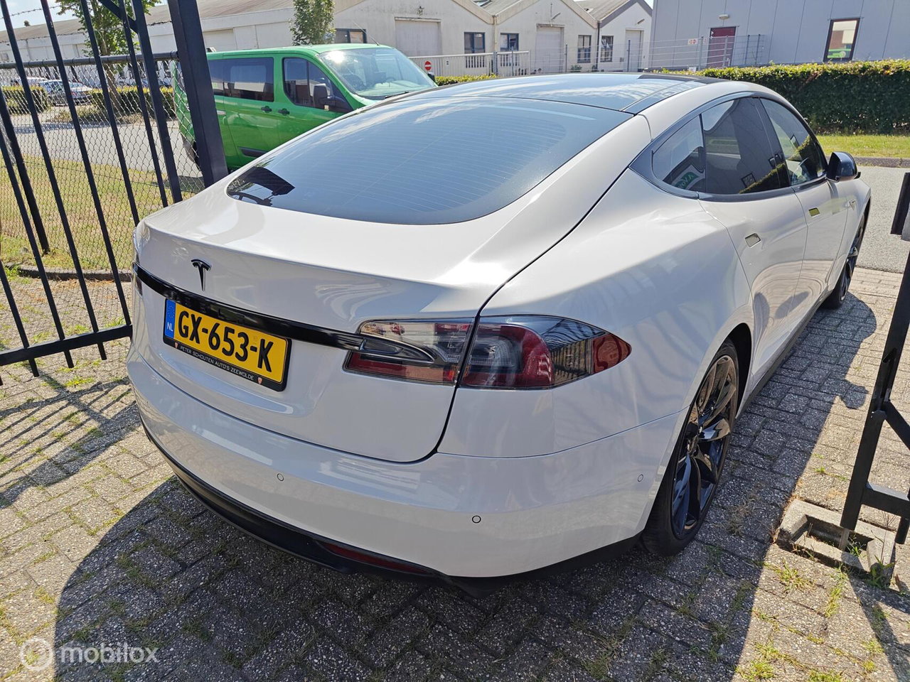 Tesla Model S