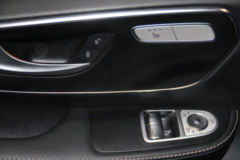 Mercedes-Benz EQV 300 L2 LANG 6 persoonsuitvoering Mercedes-Benz EQV 300 L2 6-persoonuitvoering