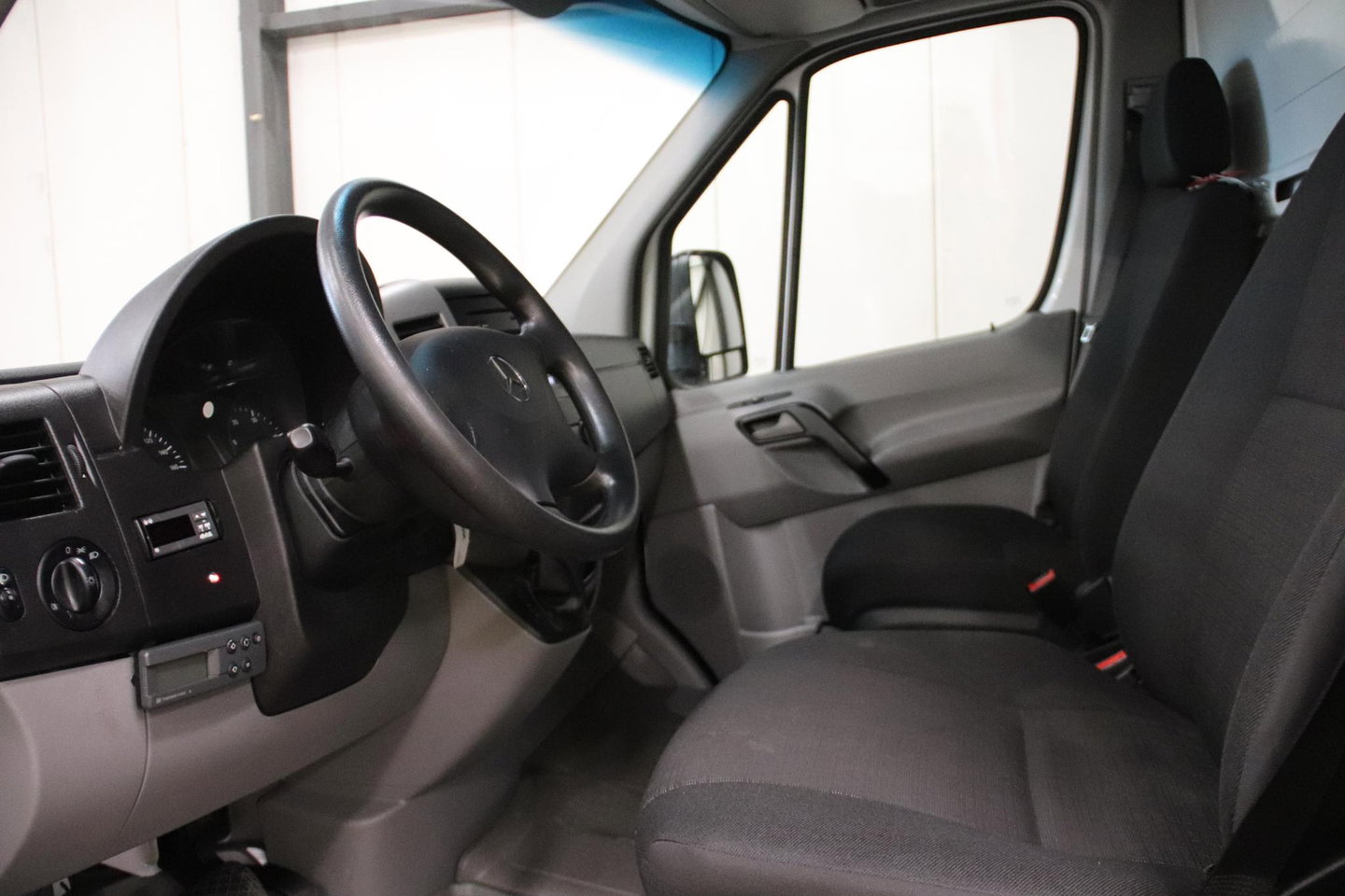 Mercedes-Benz Sprinter 314 2.2 CDI 2.2 CDI KOELWAGEN MEUBELBAK Mercedes-Benz Sprinter 314 2.2 CDI 314 2.2 CDI KOELWAGEN MEUBELBAK