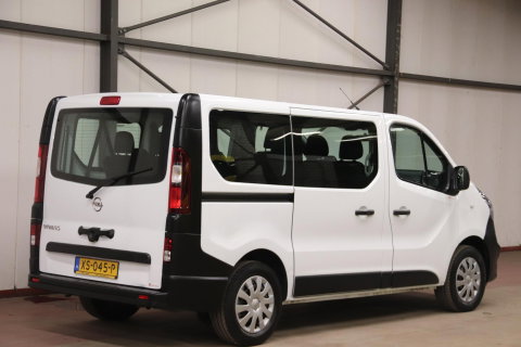 Opel Vivaro Combi 1.6 CDTI PERSONEN VERVOER 9 PERSOONS PERSONENBUS Opel Vivaro Combi 1.6 CDTI PERSONENVERVOER 9 PERSOONS PERSONENBUS