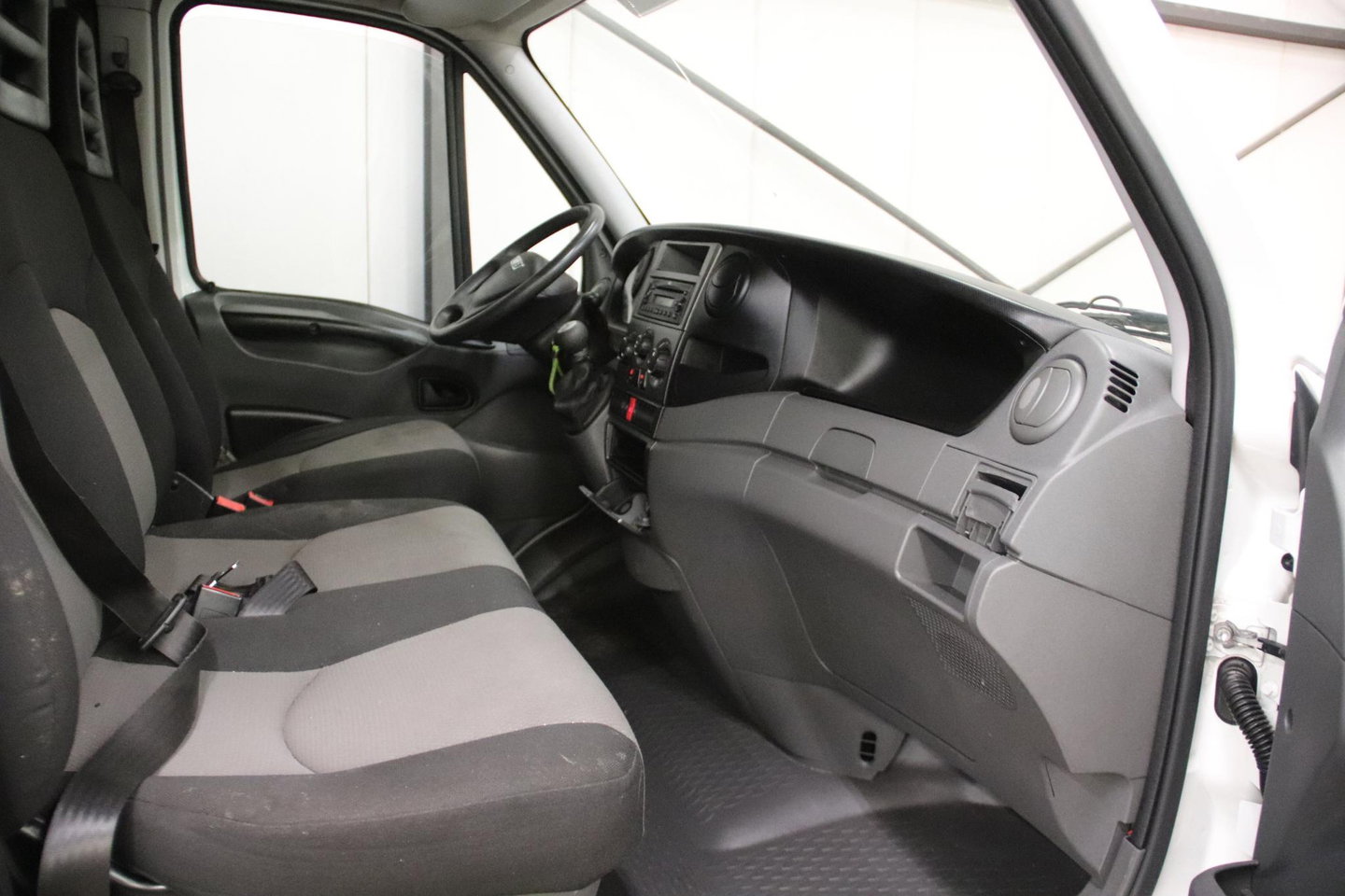 Iveco Daily 40C13V AUTOMAAT KOELWAGEN KOELAUTO