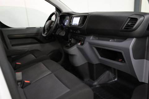 Toyota ProAce Worker 2.0 D-4D Live L2H1 LANG AUTOMAAT