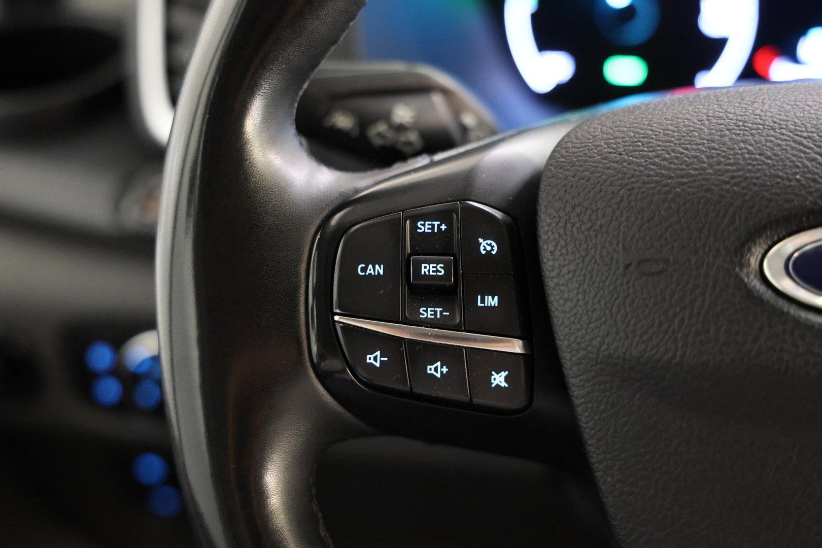 Ford E-Transit 350 L3H2 Trend