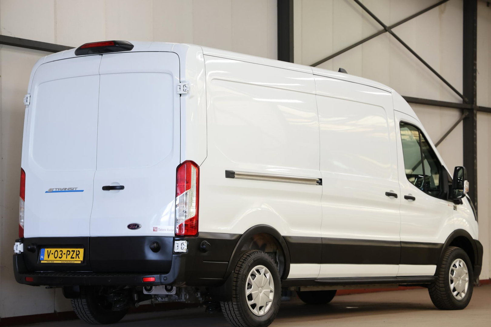 Ford E-Transit 350 L3H2 Trend