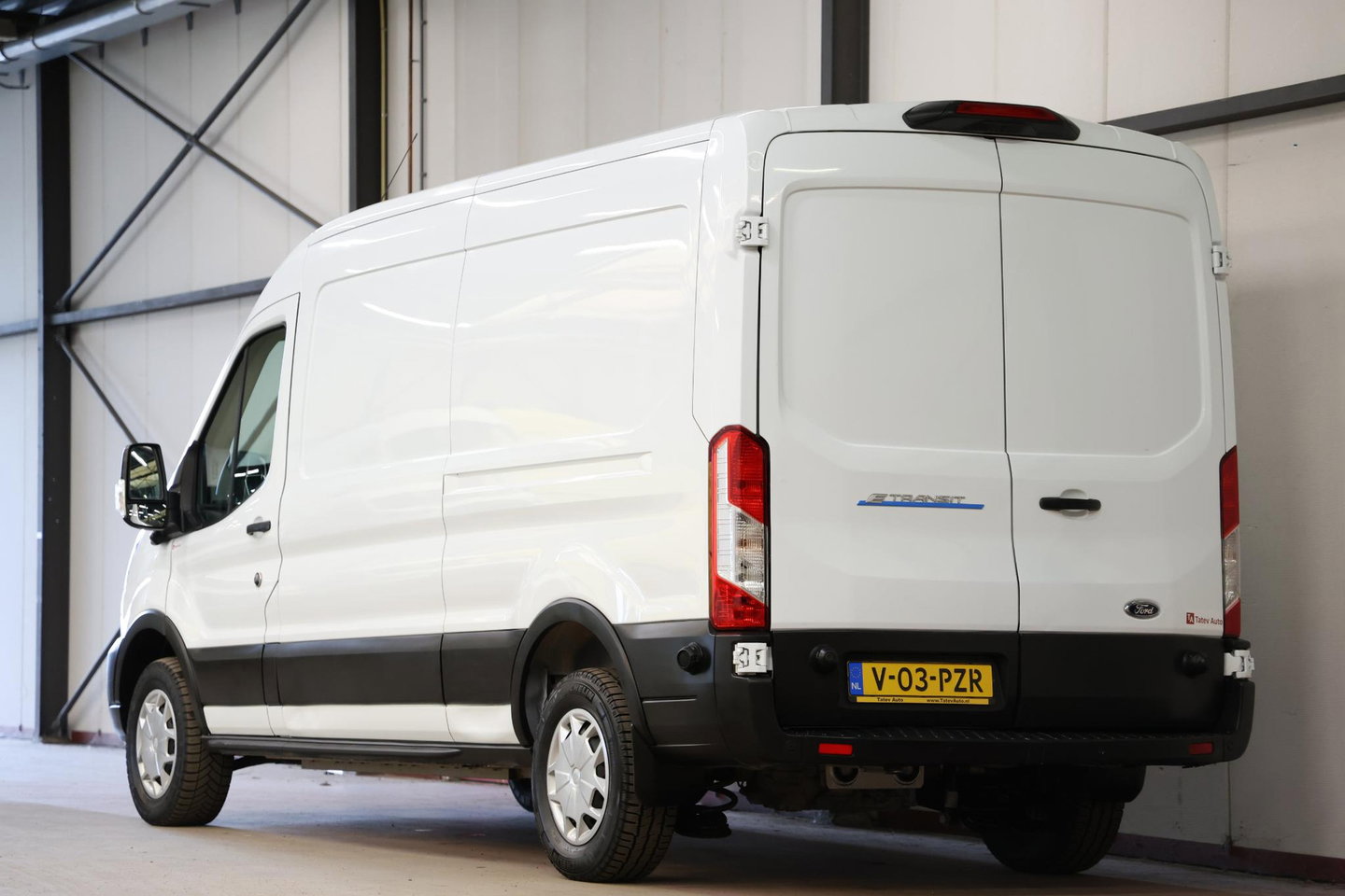 Ford E-Transit 350 L3H2 Trend