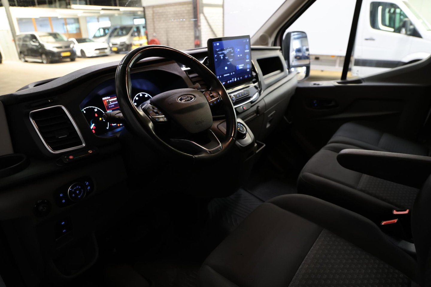Ford E-Transit 350 L3H2 Trend