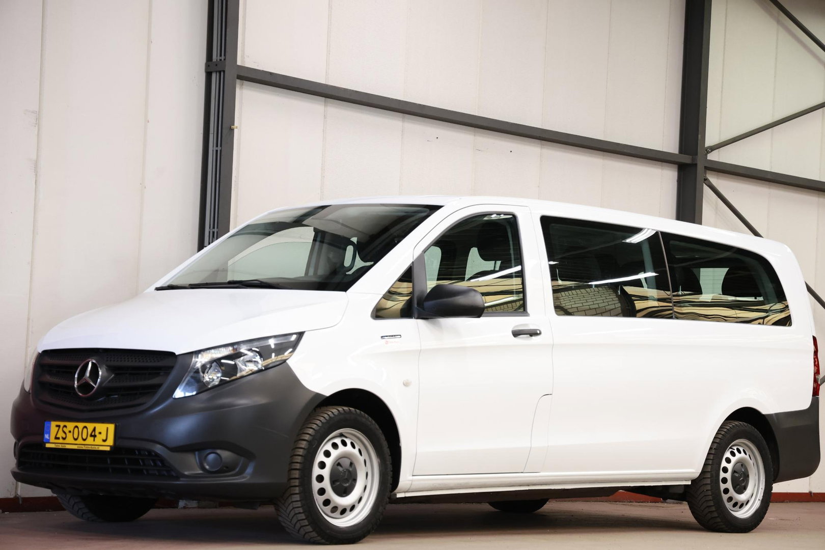 Mercedes-Benz eVito Tourer PRO L3 9 PERSOONS PERSONENBUS