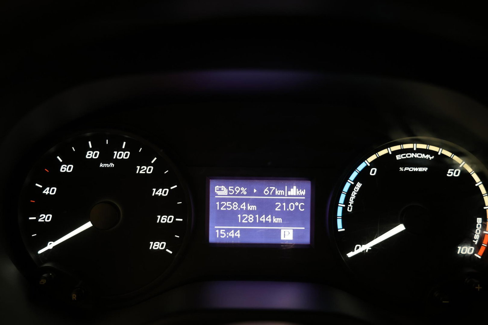 Mercedes-Benz eVito Tourer PRO L3 9 PERSOONS PERSONENBUS