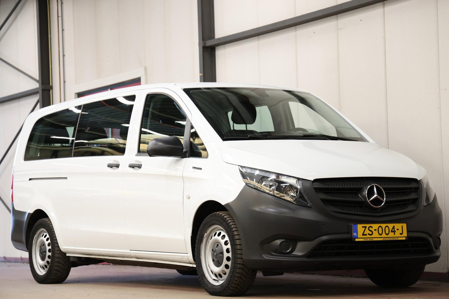 Mercedes-Benz eVito Tourer PRO L3 9 PERSOONS PERSONENBUS