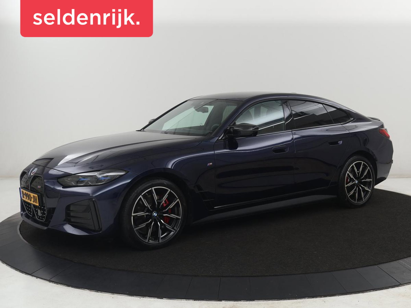 BMW i4 M50 High Executive 84 kWh | SOH 94,4% | Leder | Adaptive cruise | xDrive |  Stoelverwarming | Head-up | Harman/Kardon | Carplay | Sfeerverlichting | 360 camera | Park assist | Elektrische achterklep