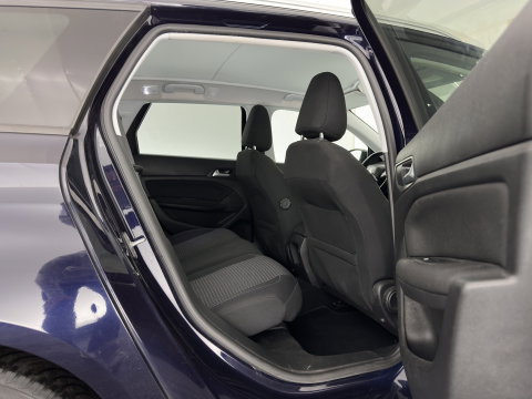 Peugeot 308 SW 1.6 BlueHDI Blue Lease Executive *PANO | NAVI-FULLMAP | COMFORT-SEATS | PRIVACY-GLASS | DAB+ | ECC | PDC | CRUISE | 16''ALU | TOWBAR*