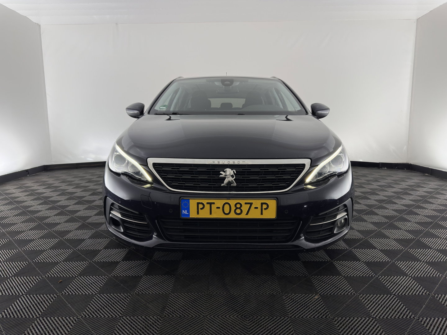 Peugeot 308 SW 1.6 BlueHDI Blue Lease Executive *PANO | NAVI-FULLMAP | COMFORT-SEATS | PRIVACY-GLASS | DAB+ | ECC | PDC | CRUISE | 16''ALU | TOWBAR*