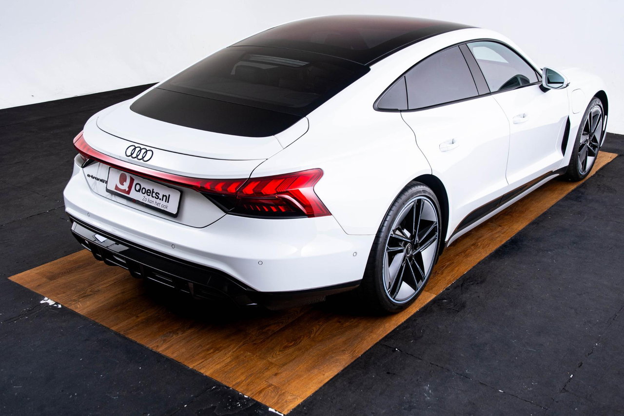 Audi e-tron GT