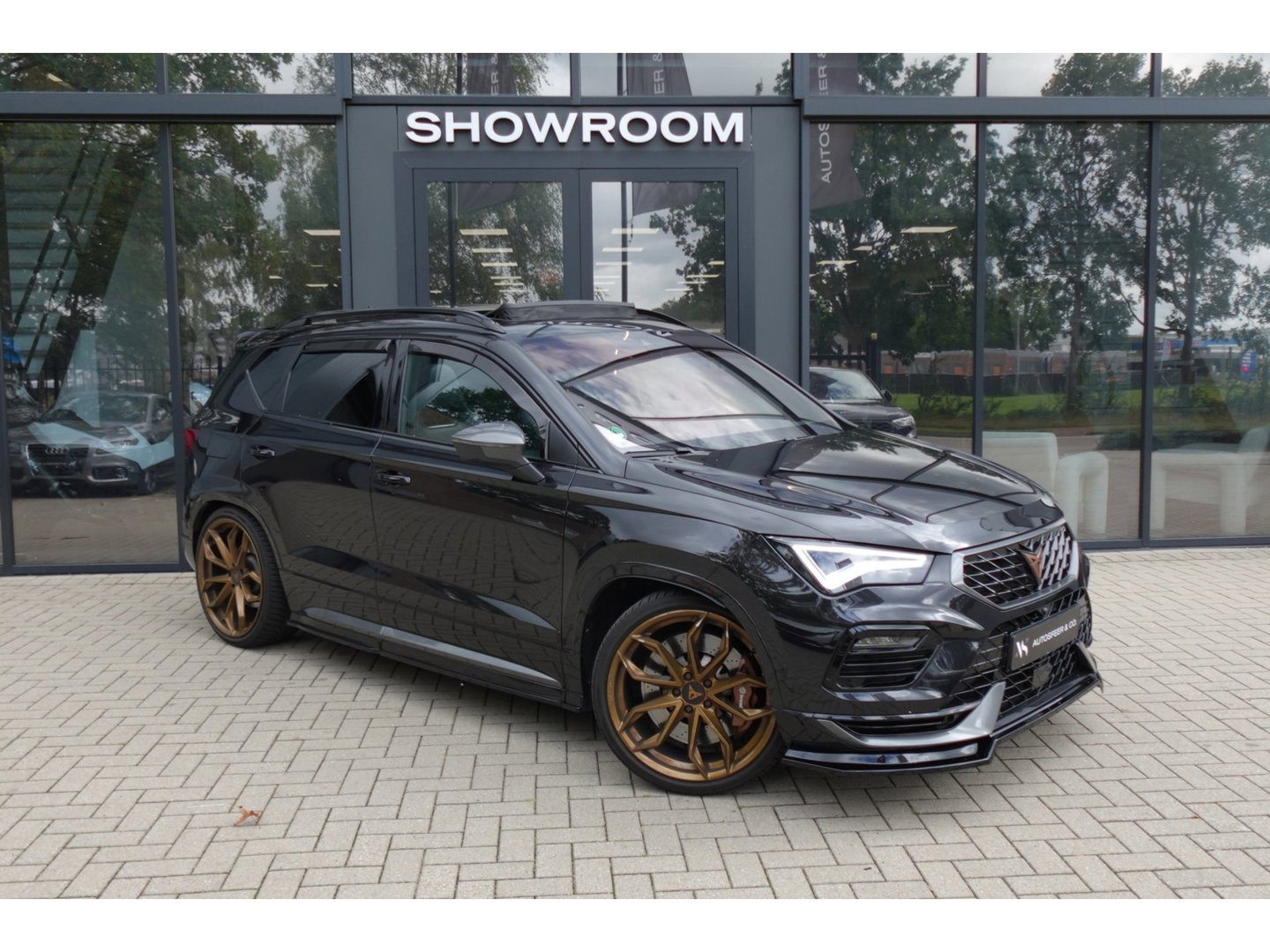 CUPRA Ateca 2.0 TSI 4Drive PANO KEYLESS 354PK ABT