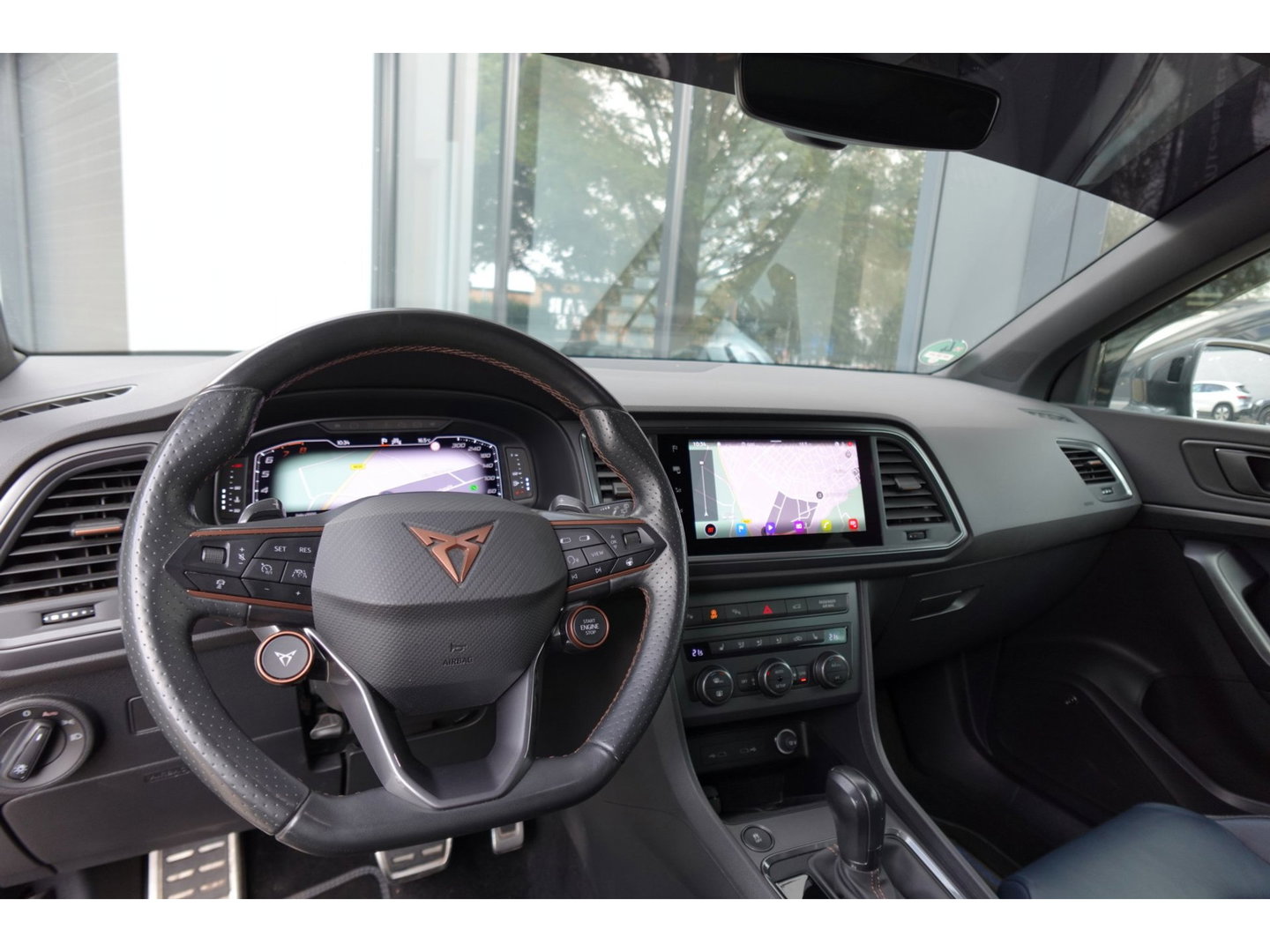 CUPRA Ateca 2.0 TSI 4Drive PANO KEYLESS 354PK ABT
